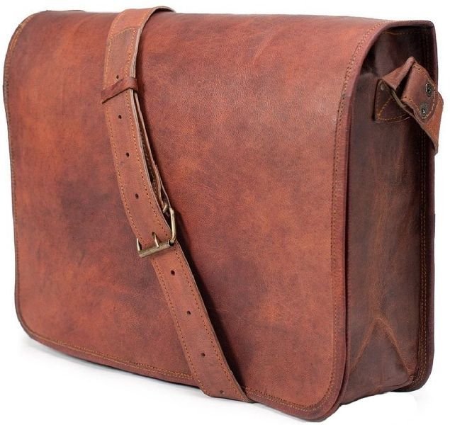 Leather Messenger Bag 02