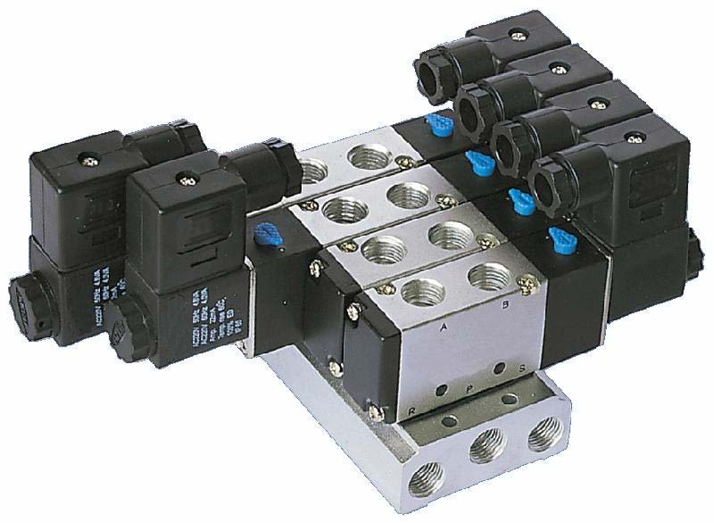 Pneumatic Valves & Fittings 05