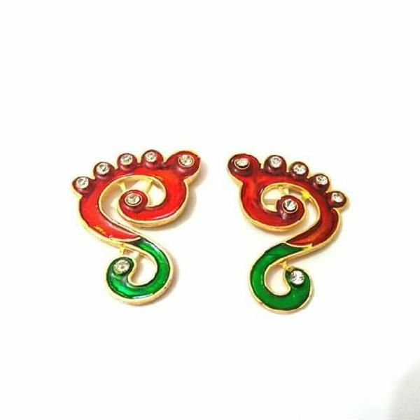 Paduka With Swastik 01