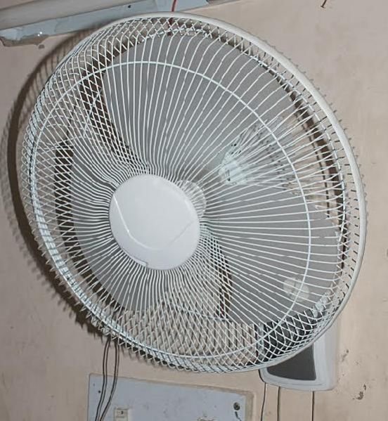 Table Fan 01