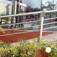 Stainless Steel Staircase Railing (01)