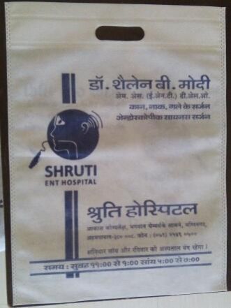 Non Woven D Cut Printed Bag 01