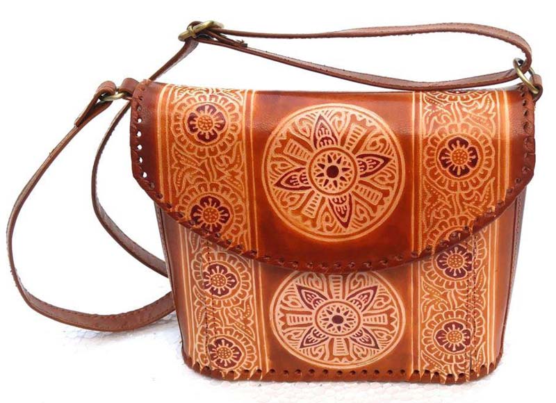 Classic Leather Bag 01