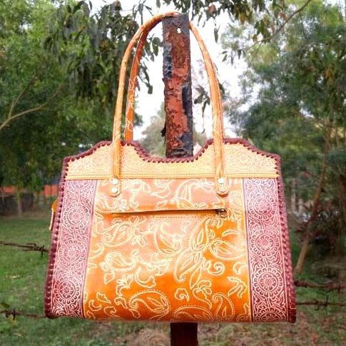 Leather Top Handle Bag 01