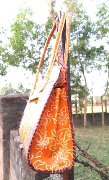 Leather Top Handle Bag 02