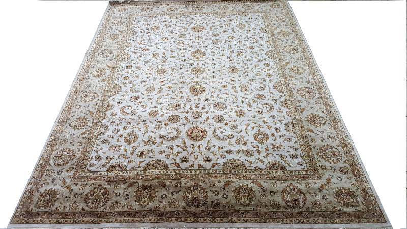 13/13 Hand Knotted Pure Silk Carpet 05