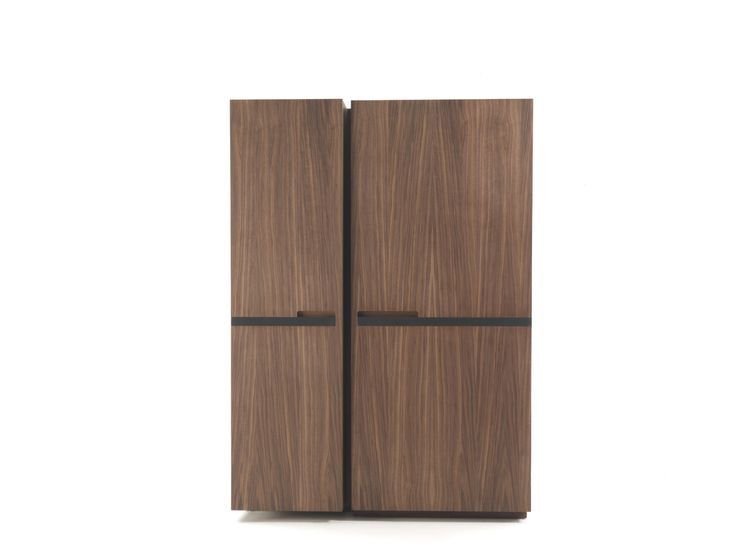Wooden Wardrobe 05