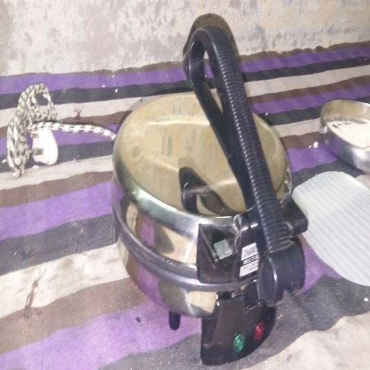 Roti Maker 04