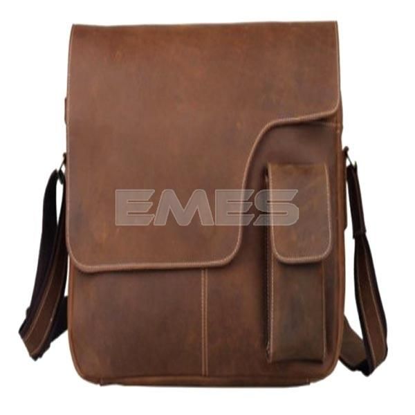 Leather Messenger Bag 02