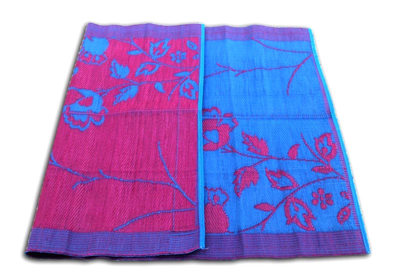 Plastic Beach Mat - 04