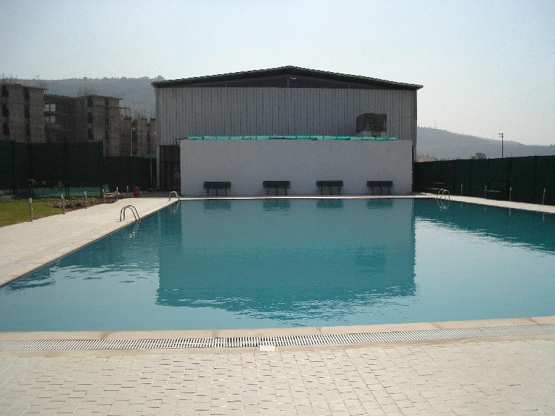 Pre-Engineered Building Structure 09