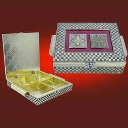 Wooden Dry Fruit Box 04