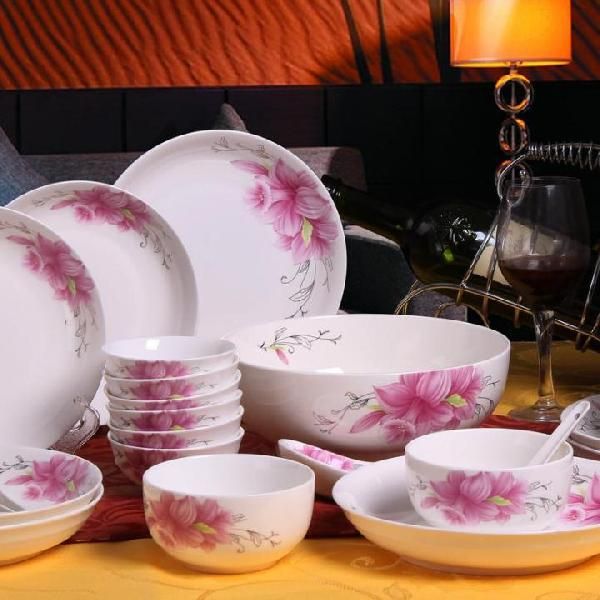Crockery Set 02