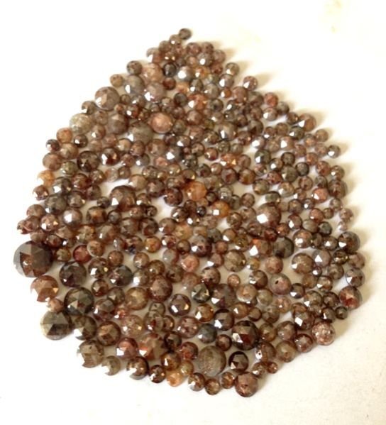 Red Uncut Diamonds - 06