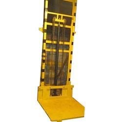 Wall Mounted Hydraulic Lift 01