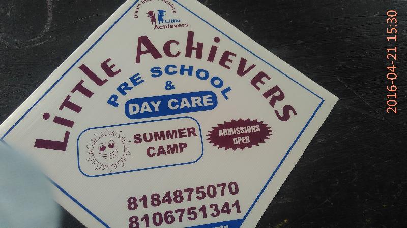 Pole Kites Advertising Services 06