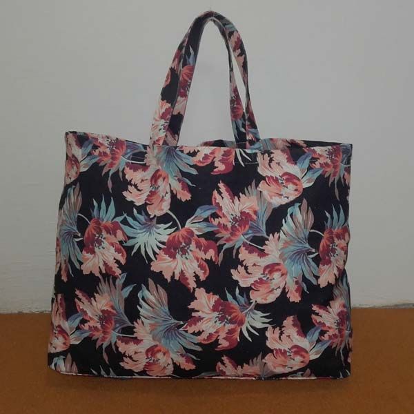 Ladies Hand Bag 01
