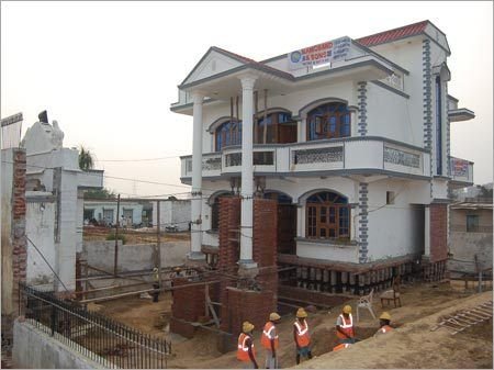 House Lifting Services 02