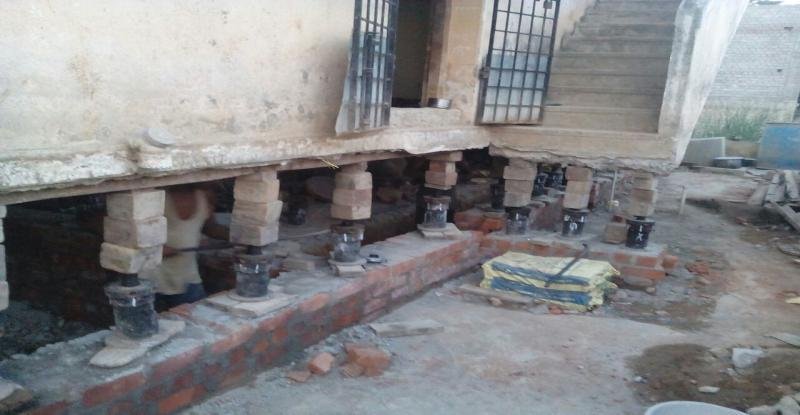 House Lifting Services 06