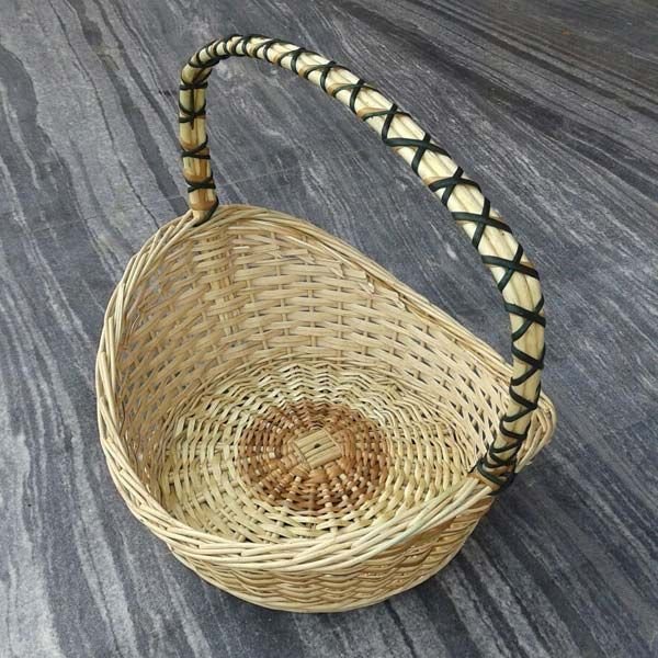 Cane Basket 04