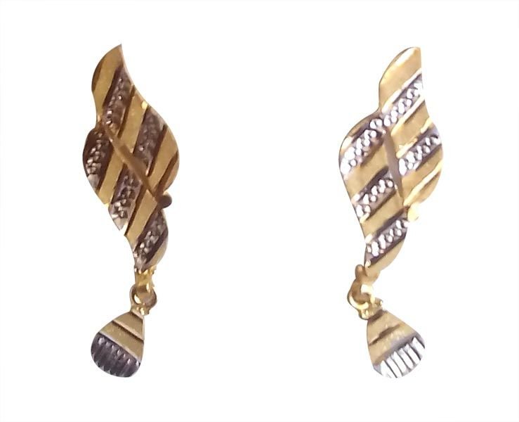 Gold Earrings 01