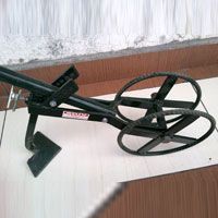 Dryland Weeder 01
