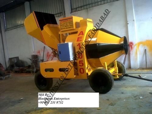 Concrete Mixer with Hopper 06