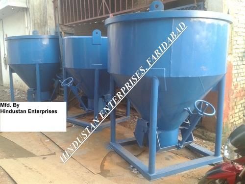 Ordinary Center Discharge Controlled Concrete Bucket 02