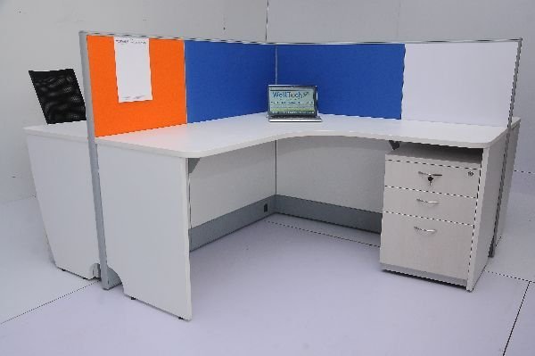 Linear Workstations 04