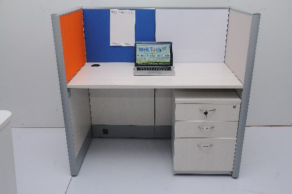 Open Office Desks 01