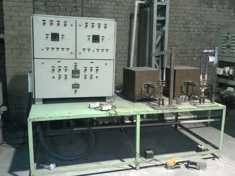 Induction Cycle Fork Brazing Machine 02