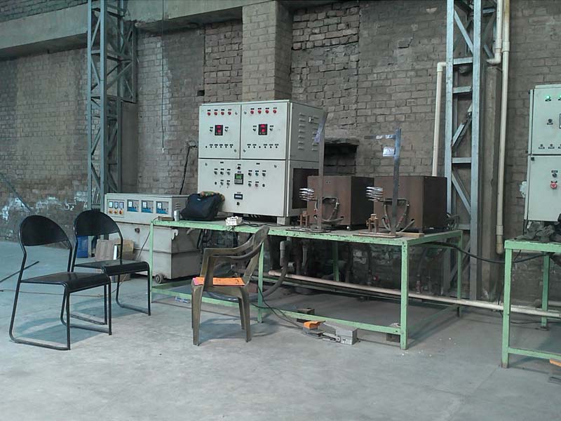 Induction Cycle Fork Brazing Machine 03