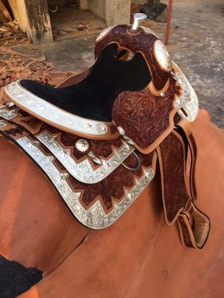 Leather Show Saddle 03