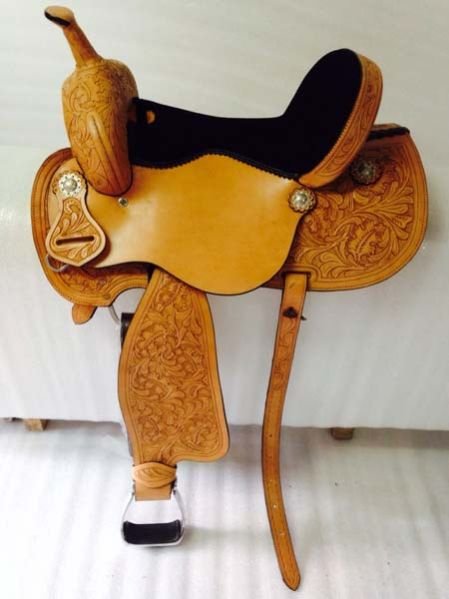 Leather Western Saddles (FM - 502)
