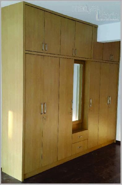Wooden Wardrobe 01
