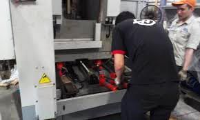CNC Machine Repairing Service 01