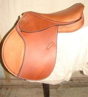 English Horse Saddle 01