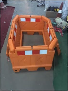 Rotable Road Barrier