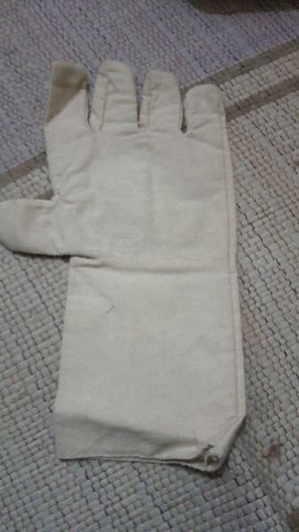 Oven Gloves 03