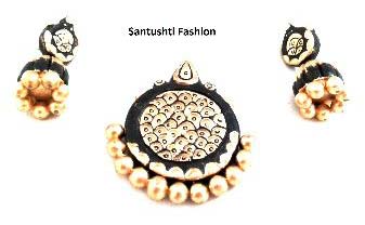 Golden & Black Terracotta Pendant Set