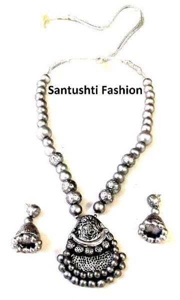 Silver Terracotta Necklace Set