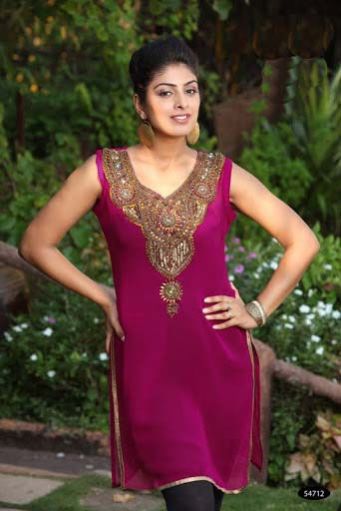 Hand Work Kurti (54712)