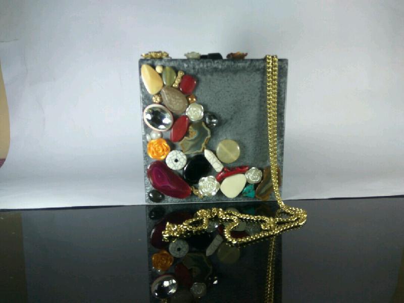 FA0# 29892 Resin Clutch Purse
