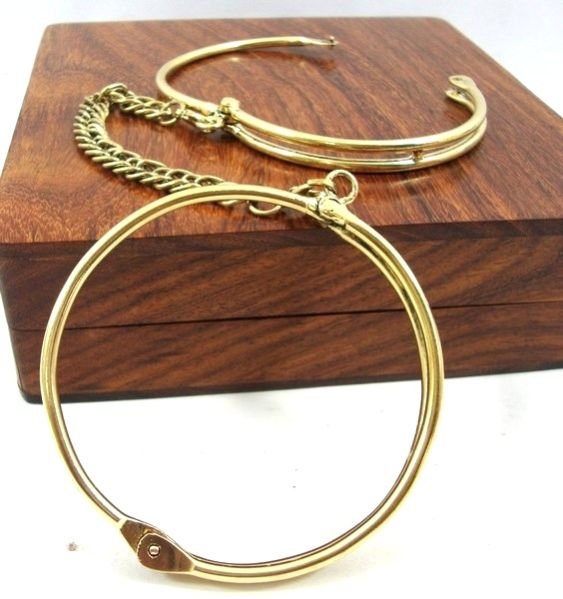 FJ-HCFBR0# 30154 Fashion Handcuff