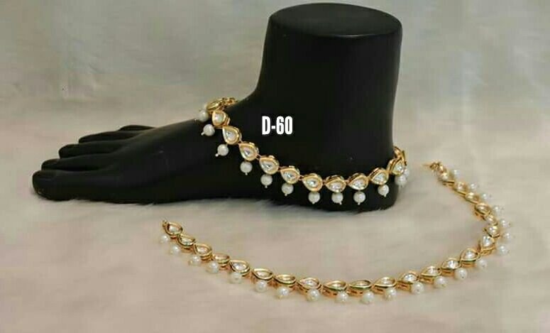 Artificial Anklets 02