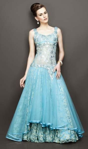 Ladies Gown 04
