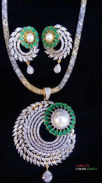 Fashion Pendant Set (473) 01