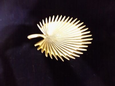 Brass Palm Leaf Tray 02