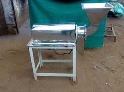 Amla Juice Making Machine 02