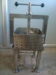 Soya Paneer Making Machine 04